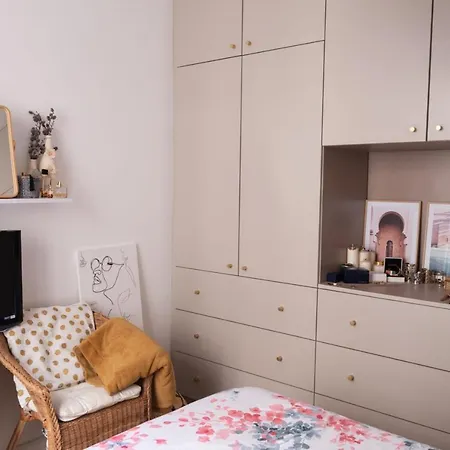 Charming Apartment All Comfort In Paris 18 *